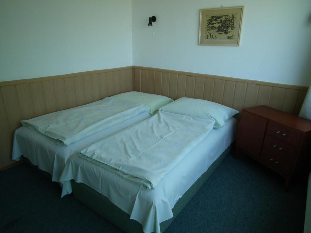 Touring Hotel Agard Gárdony Zimmer foto